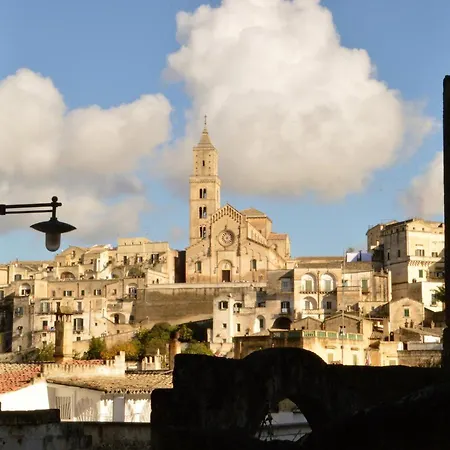 Couette-café La Casa Nei Sassi 4*