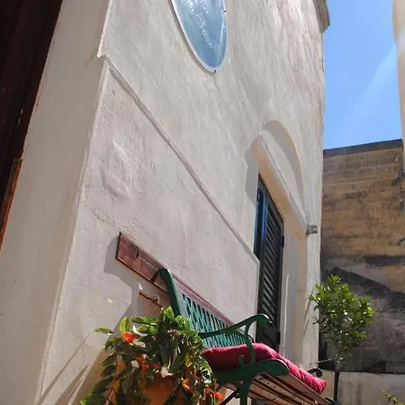 La Casa Nei Sassi *